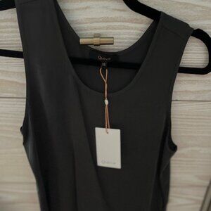 Quince black silk tank top, NWT, XS